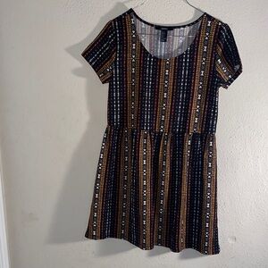 Forever 21 Black and Orange Patterned Top